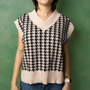 Houndstooth Vest – Mara